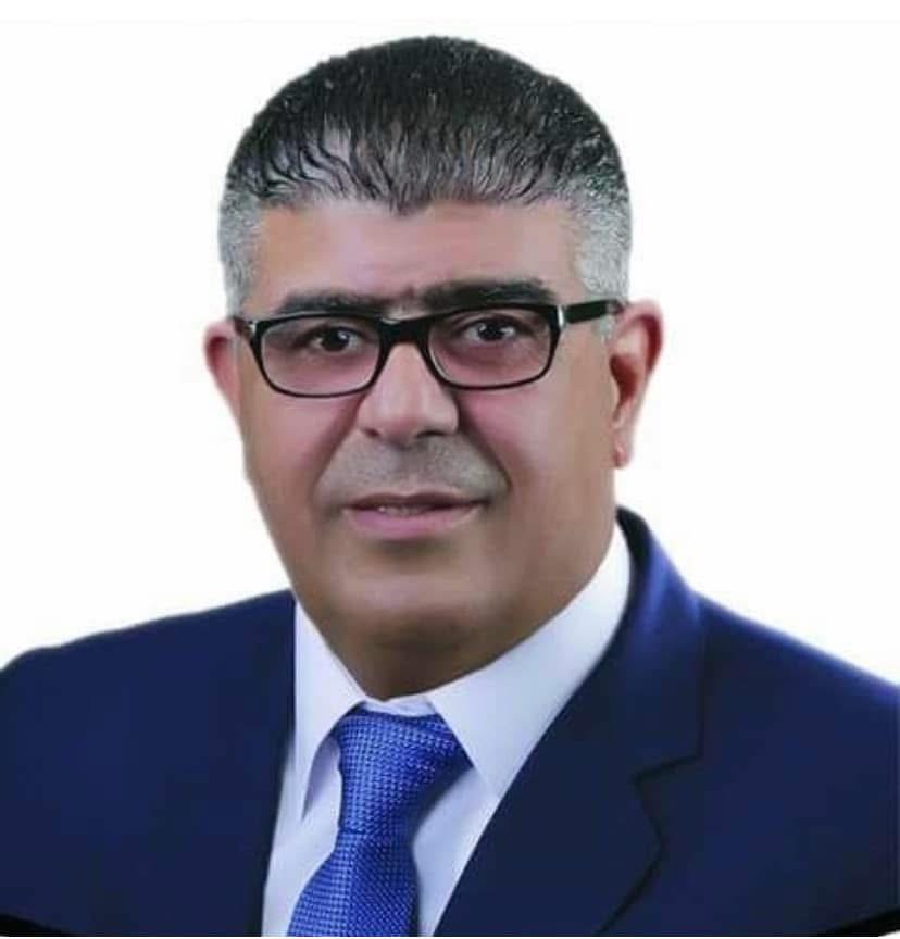 حسن صفيره يكتب : …… سنرتدي الفوتيك والقايش ..